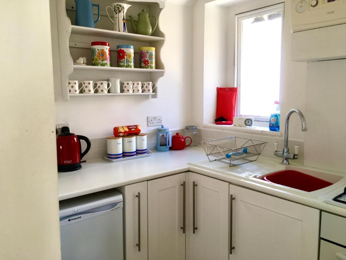 Apartamento Lyme Regis Renovated Period Seaside Flat Exterior foto