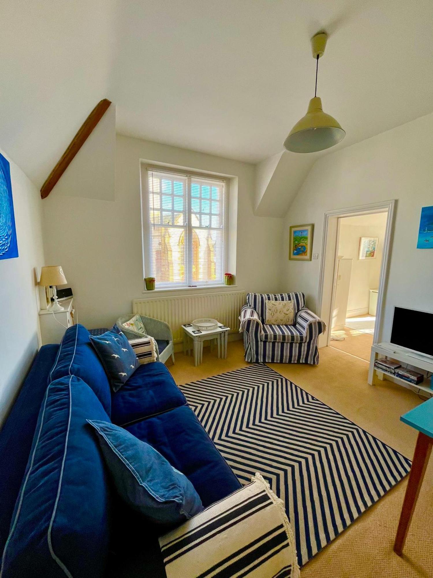 Apartamento Lyme Regis Renovated Period Seaside Flat Exterior foto
